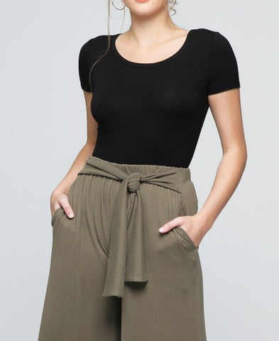 round neck top