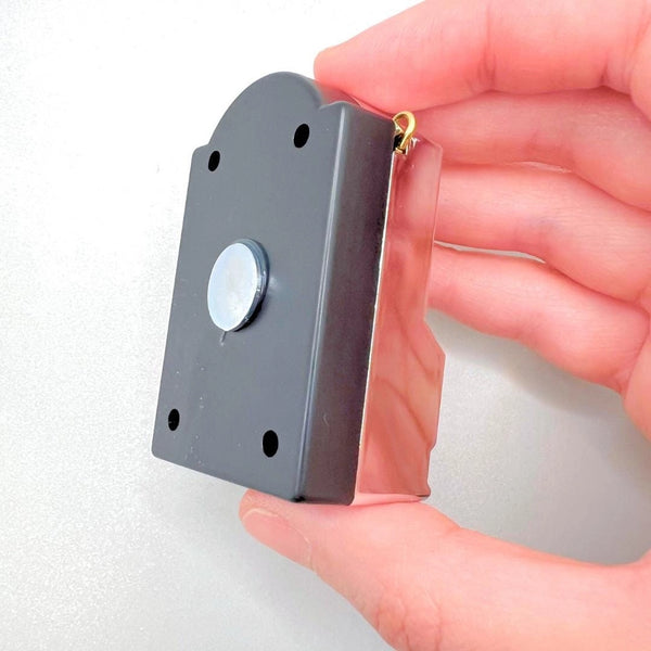 mini working slot machine with magnet