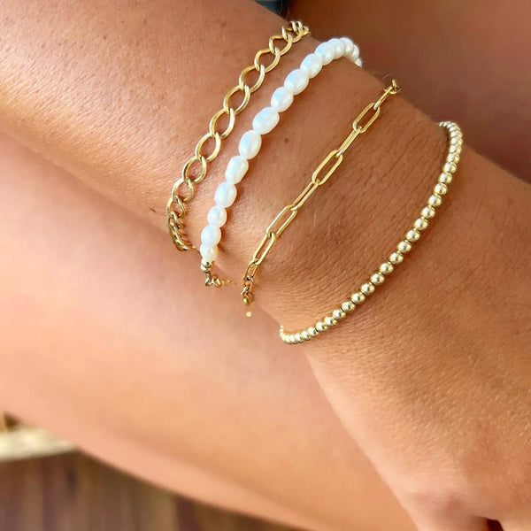 gold paperclip bracelet