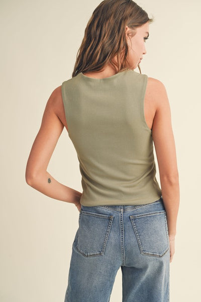square neck top