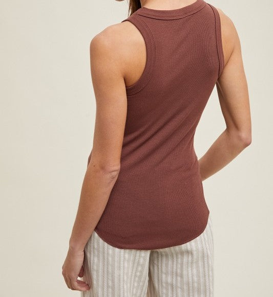 fitted tank top
