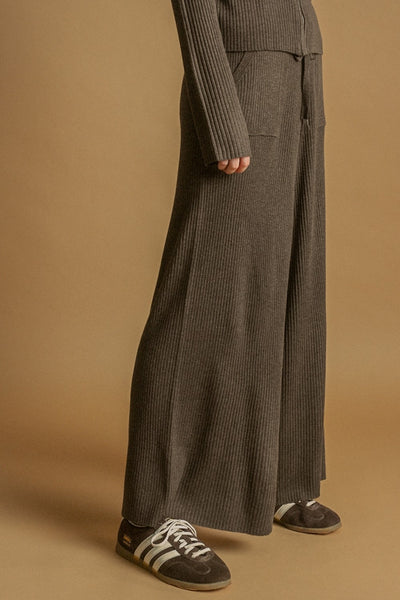 comfy loose fitting pants
