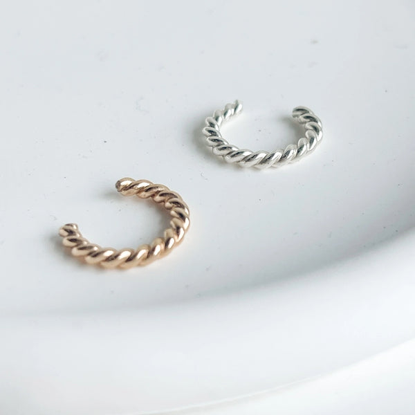 gold 2mm roped ear cuff
