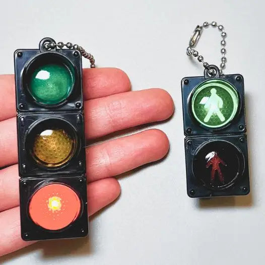 magnetic light up traffic light