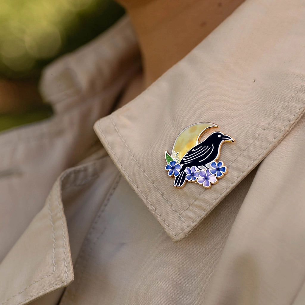 black raven pin