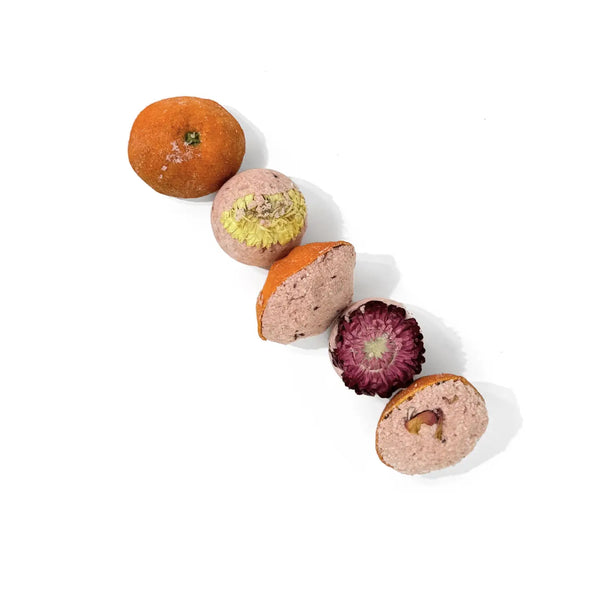 Mandarin Scoops bath bombs